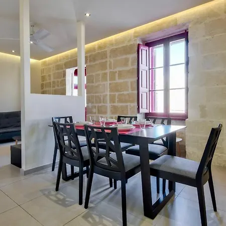 Vallettastay - Lucky Star Two Bedroom 303 Valletta