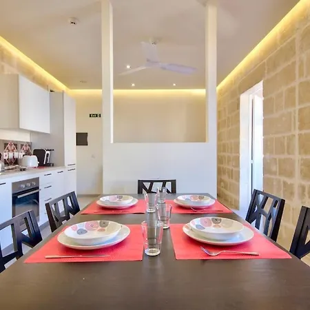 Vallettastay - Lucky Star Two Bedroom 303 Apartament